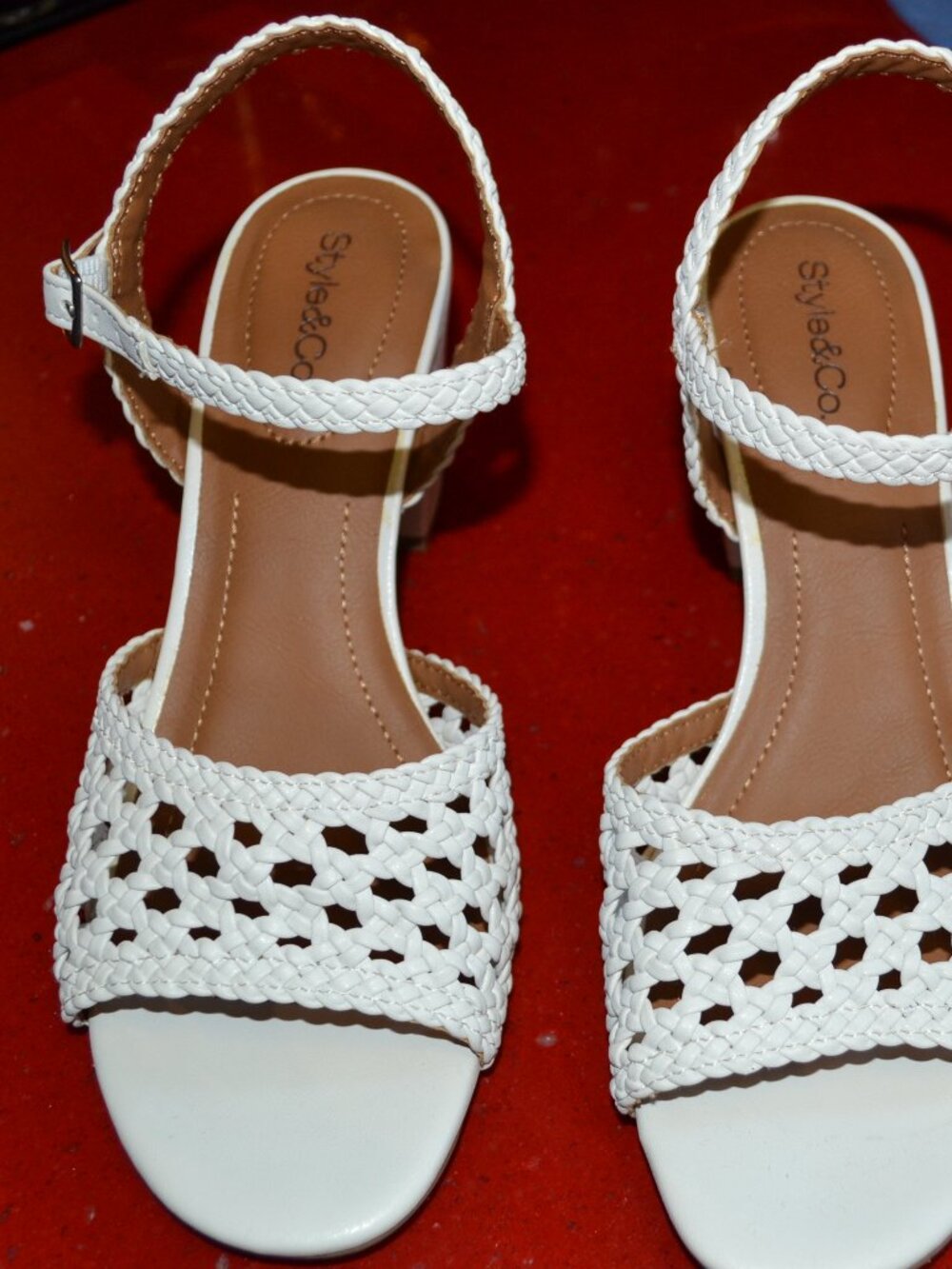 Women's style & co white sandal